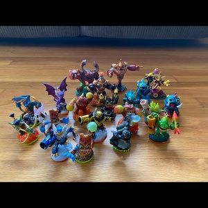 Skylanders lot